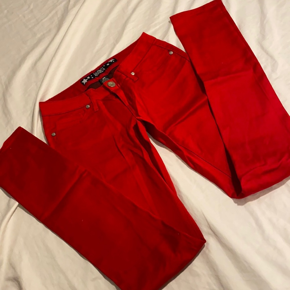 Red jeans full length
